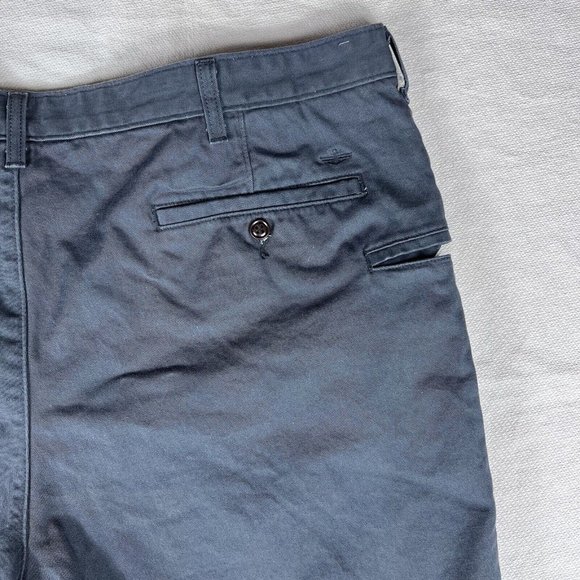 Docker's Shorts Mens W42 Gray Chino Flat Front Casual Golf Outdoors Cotton - Picture 6 of 8